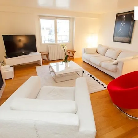 Apartment Aramis Paris